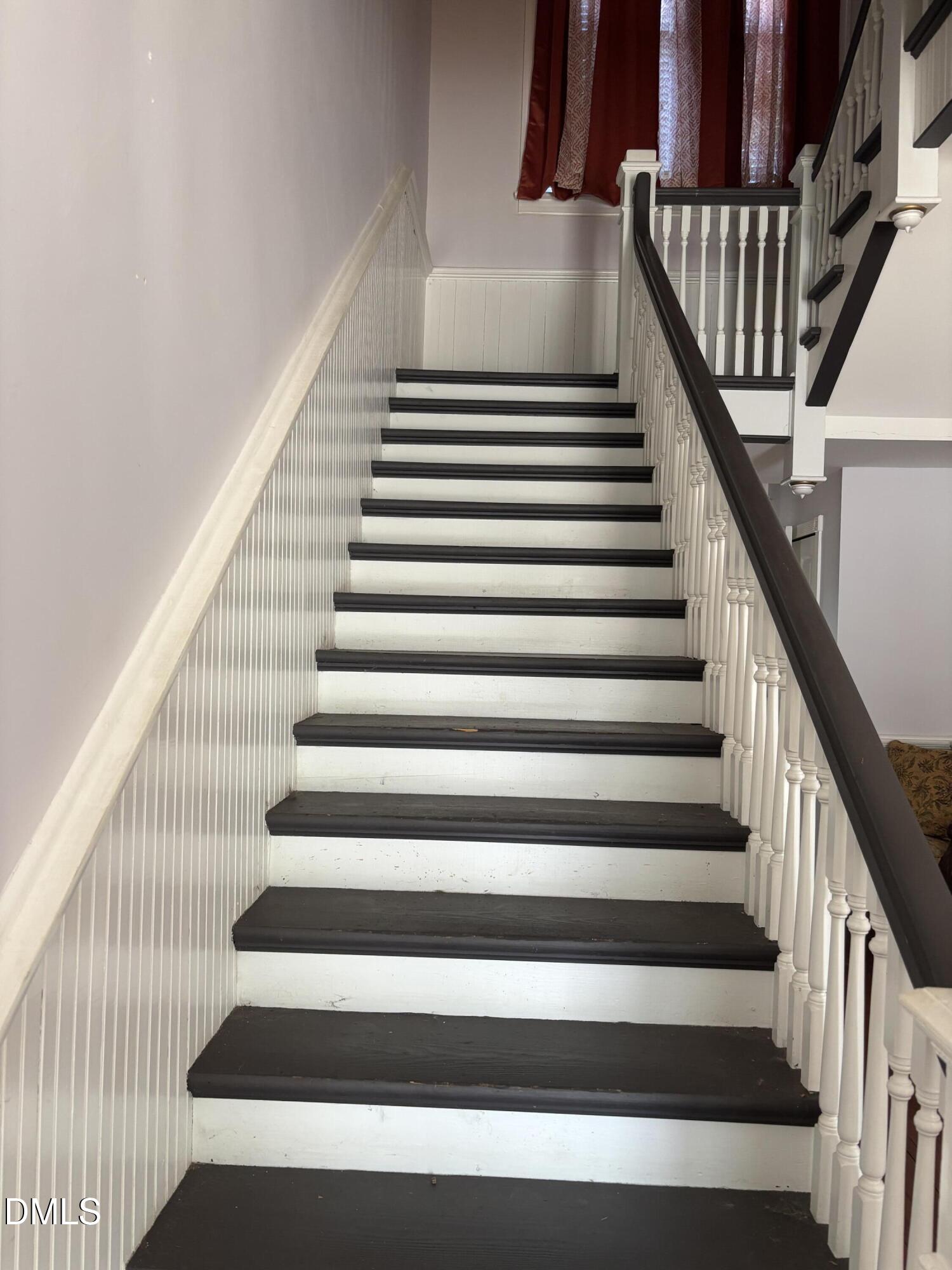 401 North Main Street Louisburg, NC 27549 - Photo 32 of 47 a view of entryway