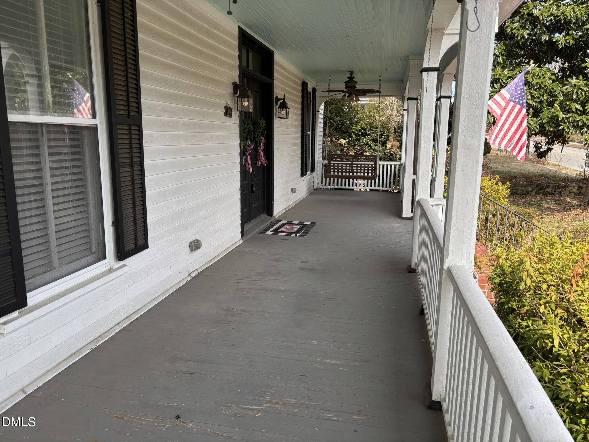 401 North Main Street Louisburg, NC 27549 - Photo 4 of 47 IMG_5748