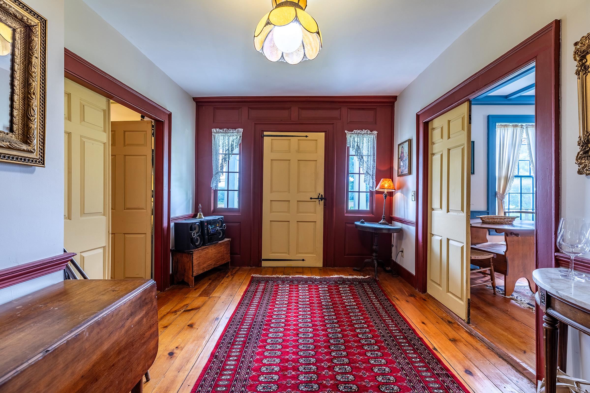 5529 Vermont Rte 7a Shaftsbury, VT 05262 - Photo 8 of 40 Gallery Image 8