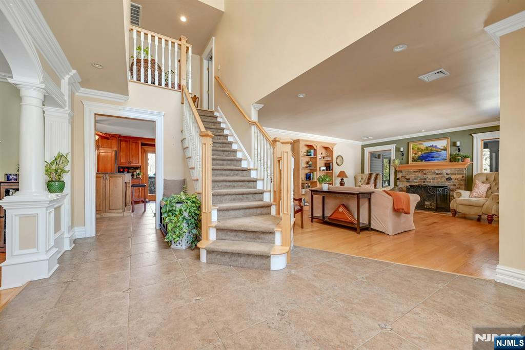 285 Chestnut Ridge Road Woodcliff Lake, NJ 07677 - Photo 14 of 46 a view of a livingroom with furniture and an empty room