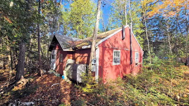 $14,900 | 25 Thomas Hill Road, Lee, ME 04455