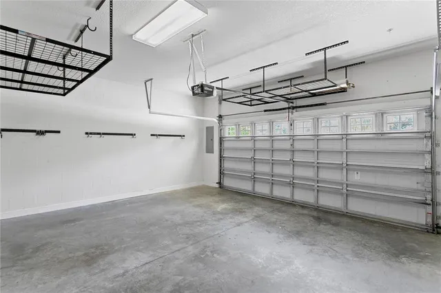 a view of a garage room