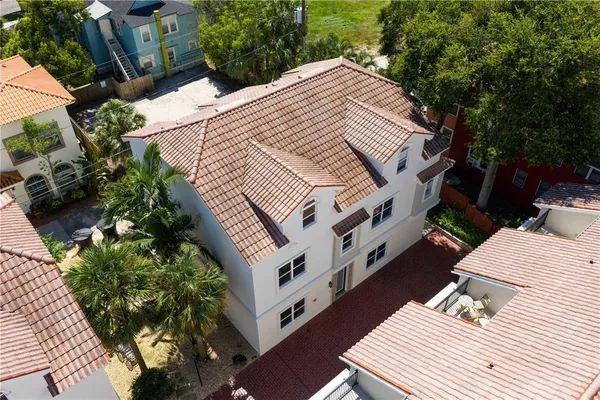 $775,000 | 220 7th Avenue North, Unit 220, St. Petersburg, FL 33701