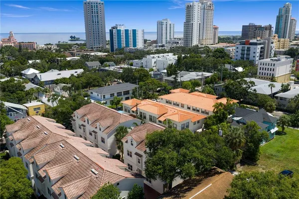 $775,000 | 220 7th Avenue North, Unit 220, St. Petersburg, FL 33701