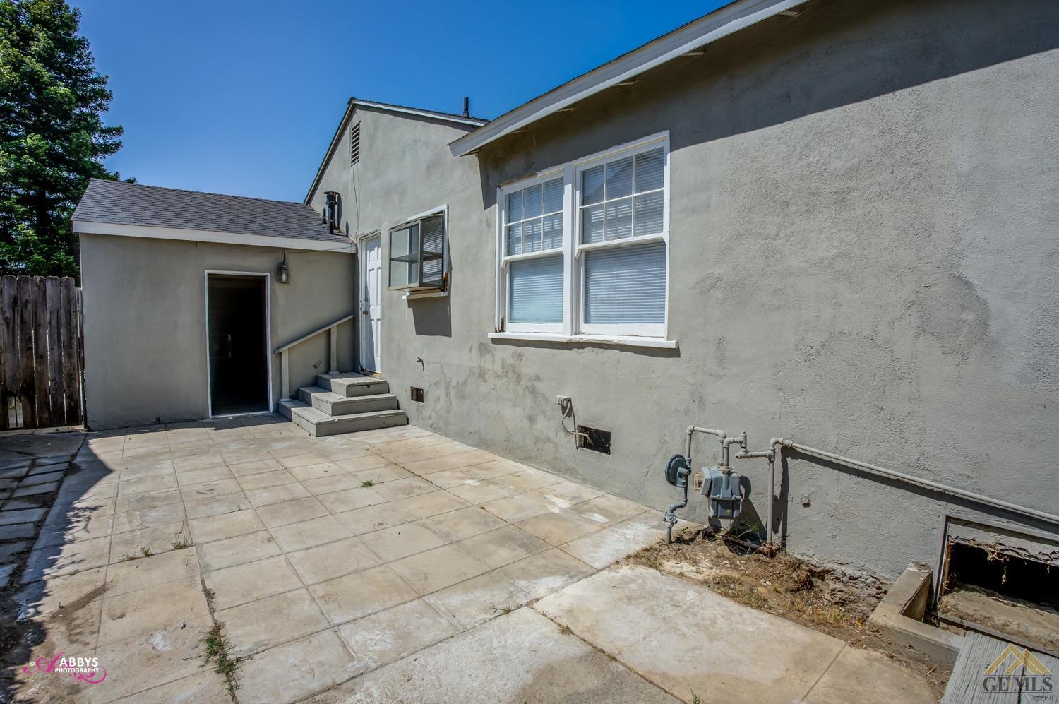 Undisclosed Address Bakersfield, CA 93308 - Photo 28 of 37 a view of a house with a patio