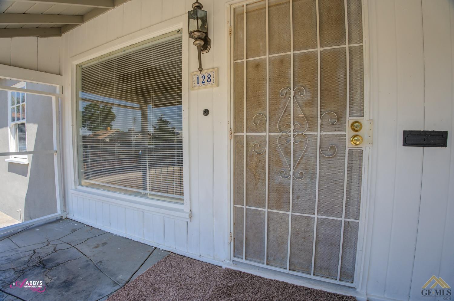Undisclosed Address Bakersfield, CA 93308 - Photo 7 of 37 a view of a glass door