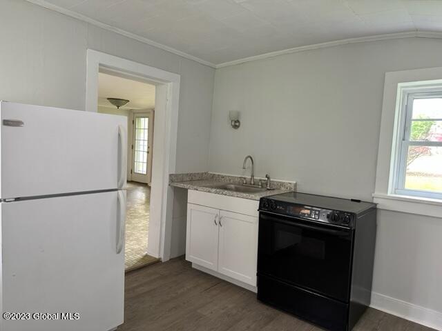 39 Clapper Road Bethlehem, NY 12158 - Photo 6 of 38 IMG_0537