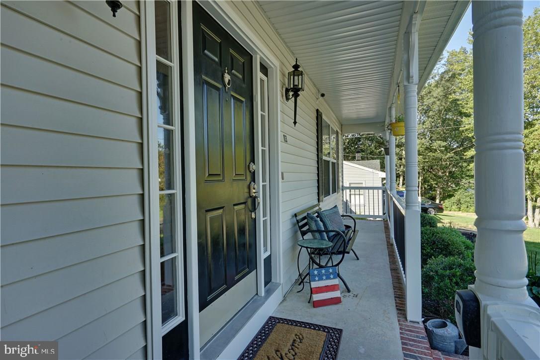 113 Brigantine Road Manahawkin, NJ 08050 - Photo 8 of 46