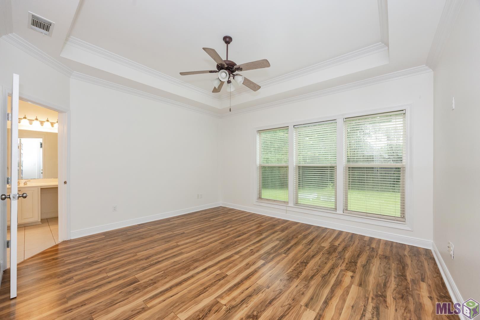 18249 Shadow Creek Avenue Baton Rouge, LA 70816 - Photo 15 of 37