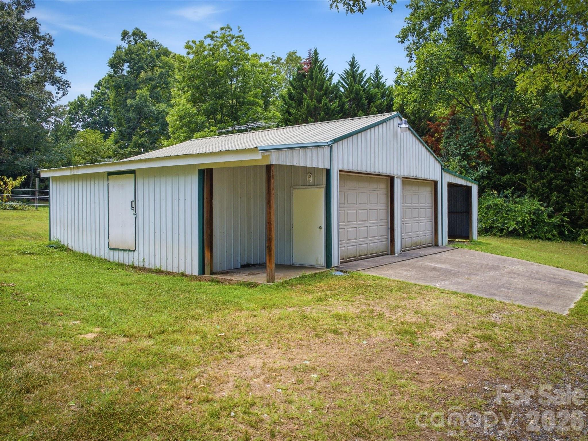 1809 Drexel Road Valdese, NC 28690 - Photo 10 of 36