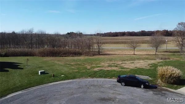$25,000 | 964 Kleefeld Lane, St. Libory, IL 62282