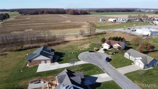 $25,000 | 964 Kleefeld Lane, St. Libory, IL 62282