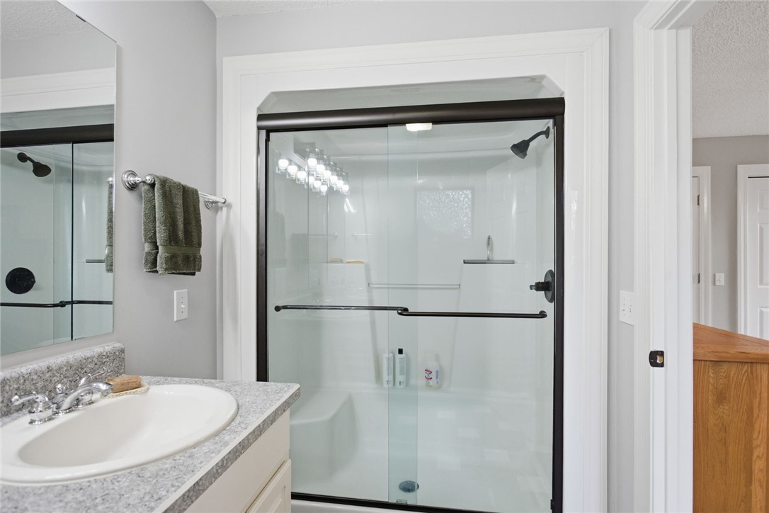 128 Freds Summit Place Mountain Rest, SC 29664 - Photo 17 of 46