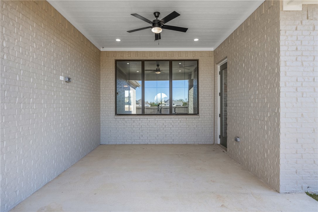5034 Toscana Loop Bryan, TX 77802 - Photo 29 of 41 a view of an empty room with a window