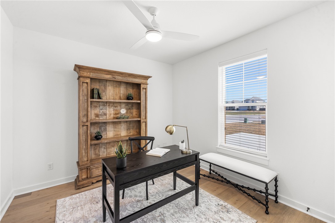5034 Toscana Loop Bryan, TX 77802 - Photo 7 of 42 a view of a workspace with furniture
