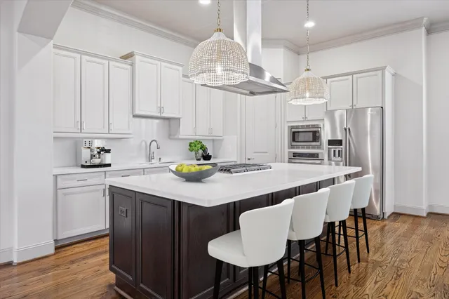 $750,000 | 1545 Haddon Street, Houston, TX 77006