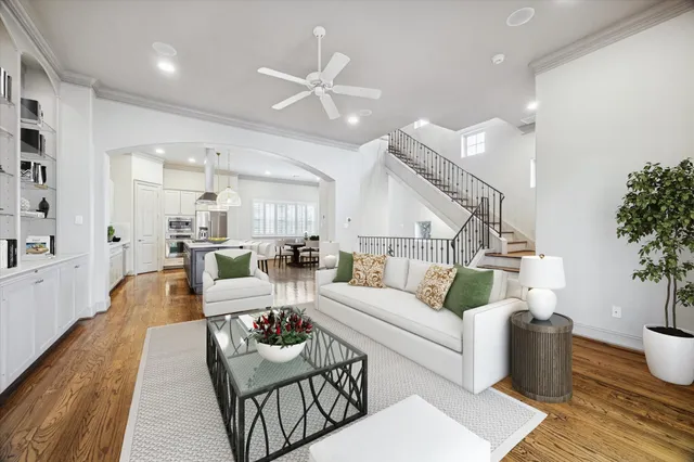 $750,000 | 1545 Haddon Street, Houston, TX 77006