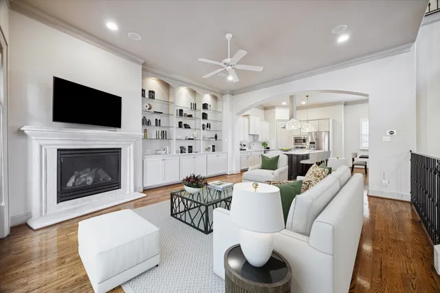 $750,000 | 1545 Haddon Street, Houston, TX 77006