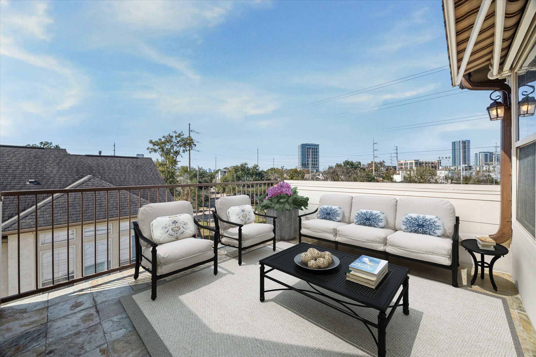 1545 Haddon Street Houston, TX 77006 - Photo 29 of 30 Rooftop terrace offering stunning panoramic views