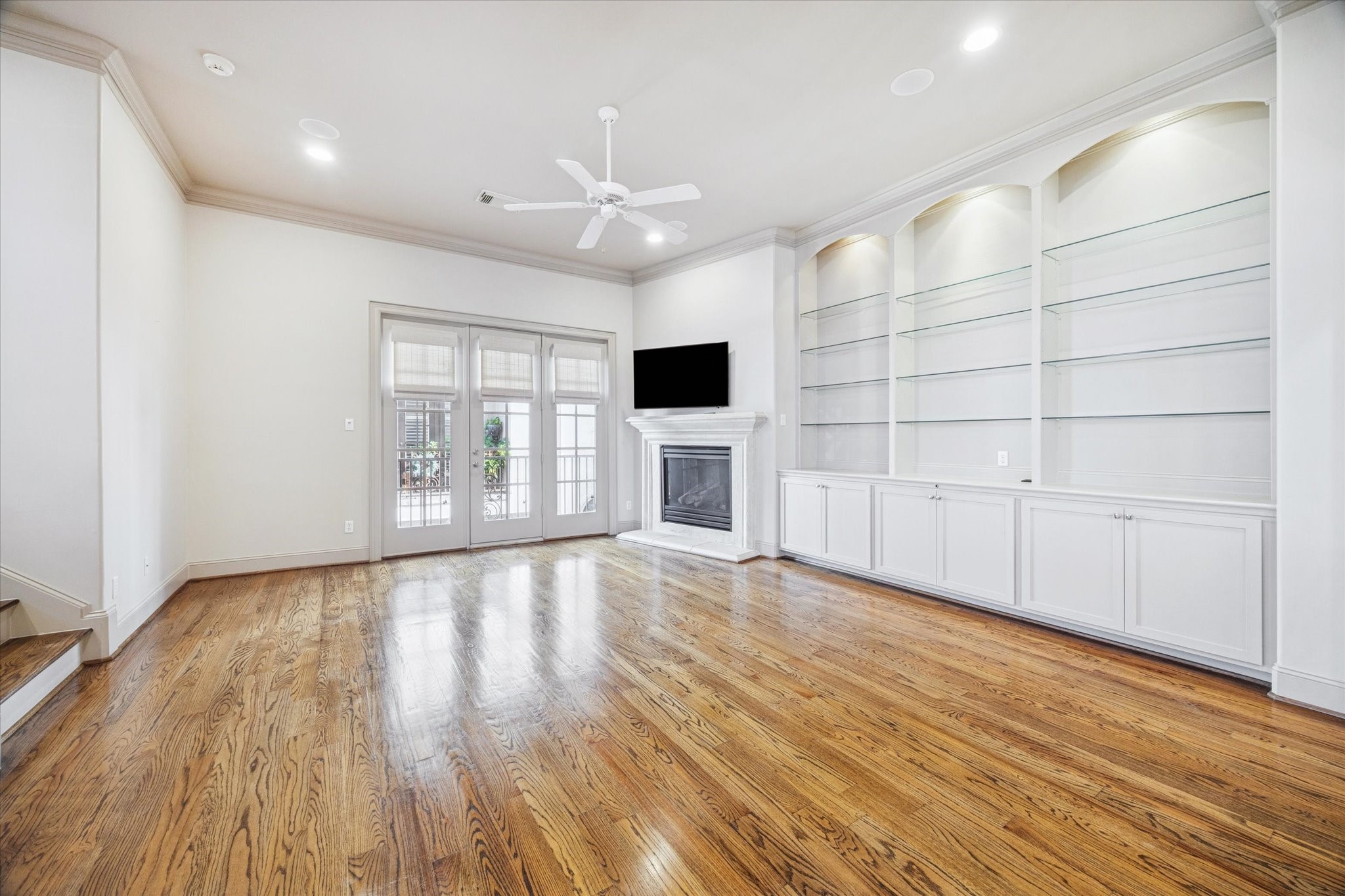 1545 Haddon Street Houston, TX 77006 - Photo 10 of 30