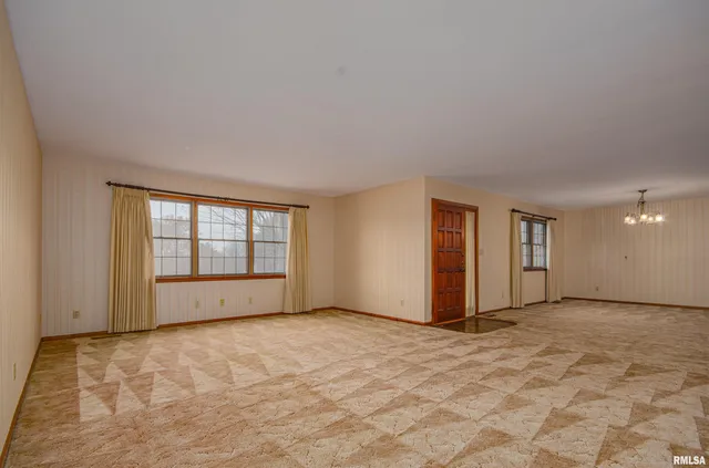 $247,500 | 3528 Oxford Avenue, Mount Vernon, IL 62864