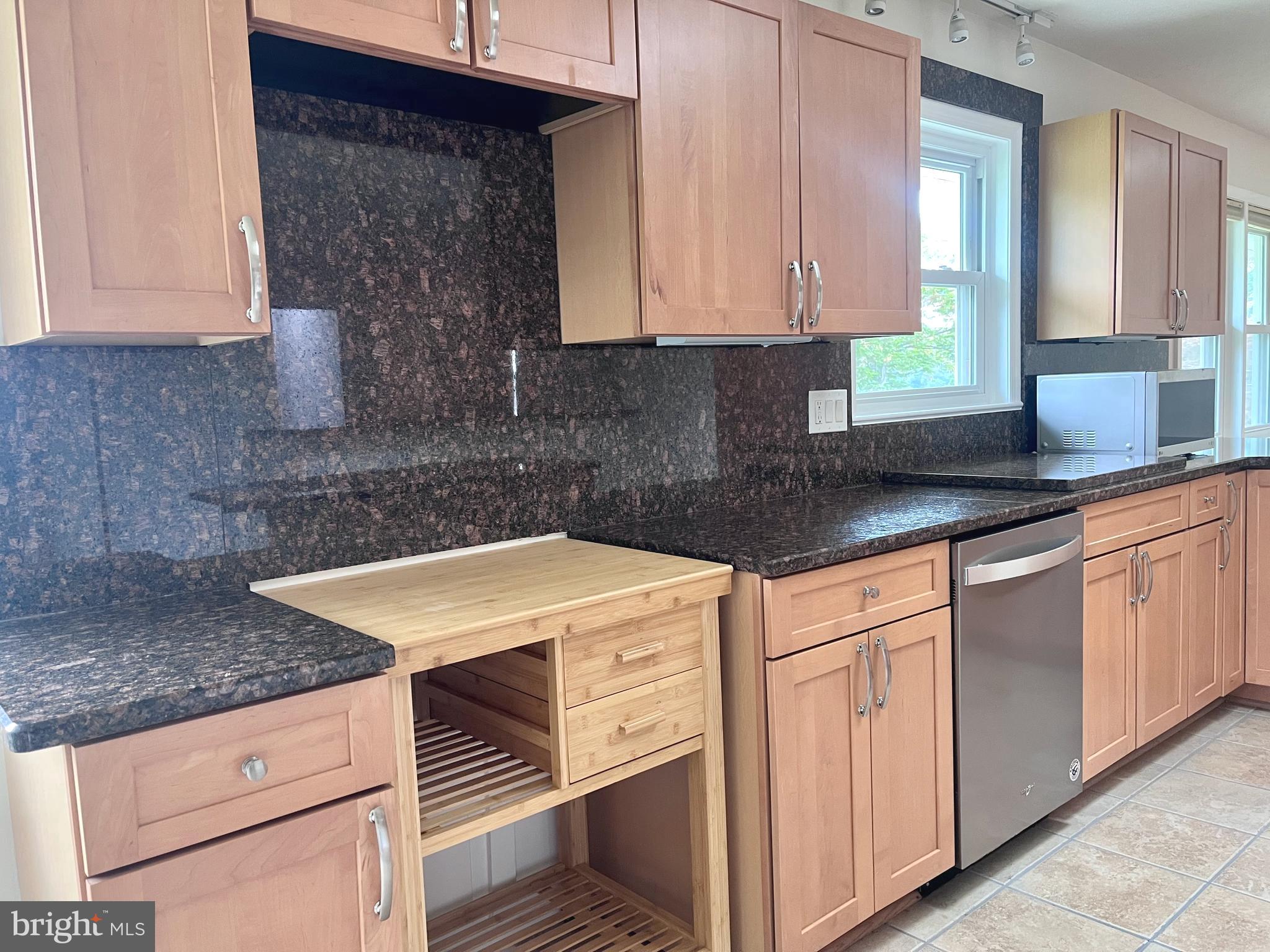 5350 Ravensworth Road Springfield, VA 22151 - Photo 72 of 120 Gallery Image 72