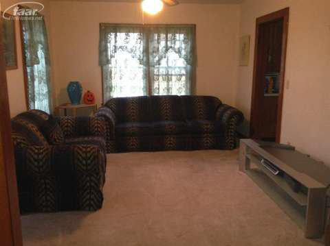 830 Amelith Road Freeland, MI 48623 - Photo 10 of 22 20403092-9.JPG