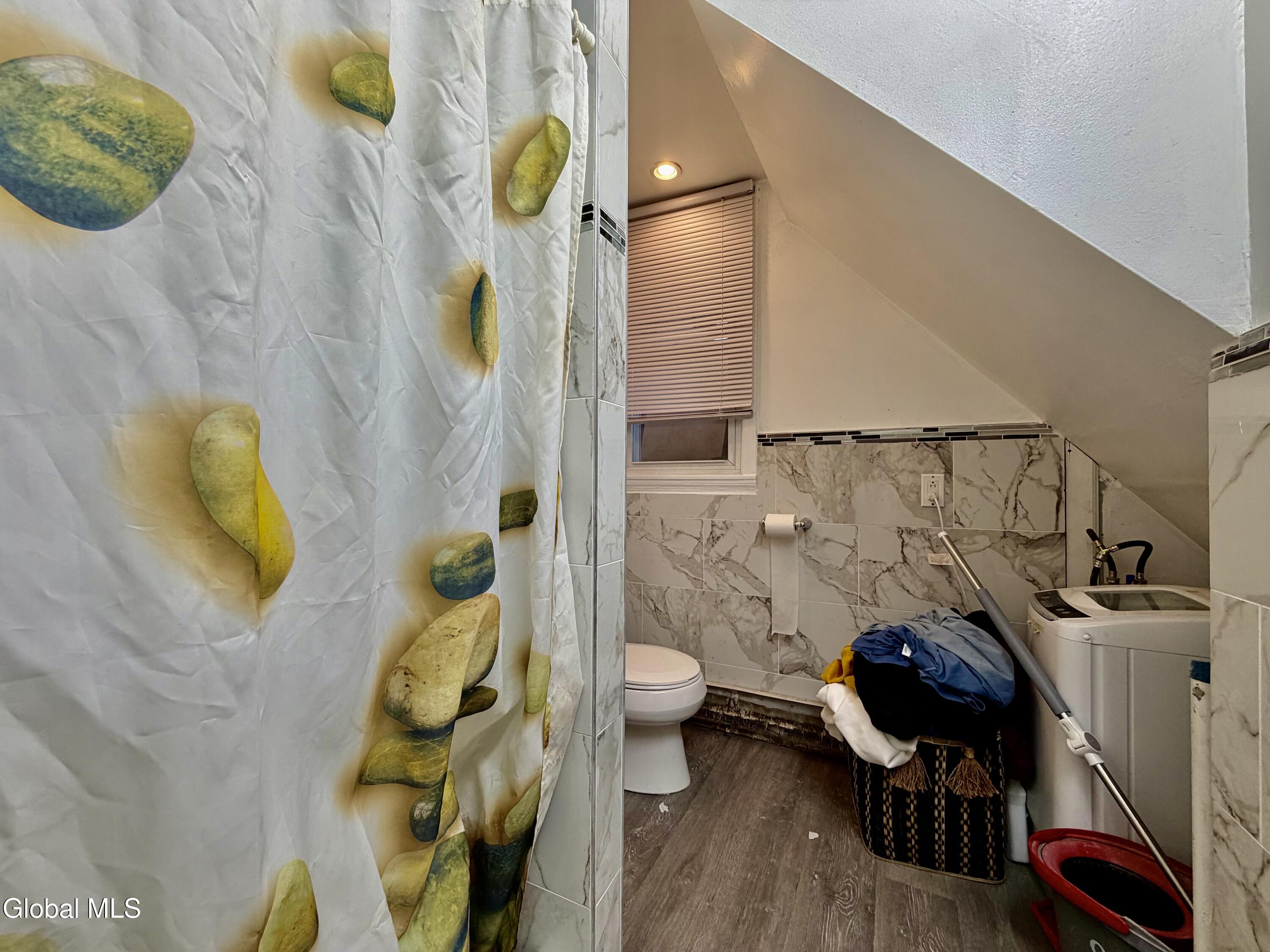 327 5th Avenue Troy, NY 12182 - Photo 14 of 25 18