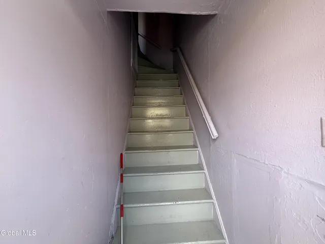 $235,000 | 327 5th Avenue, Troy, NY 12182