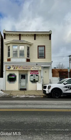 $235,000 | 327 5th Avenue, Troy, NY 12182