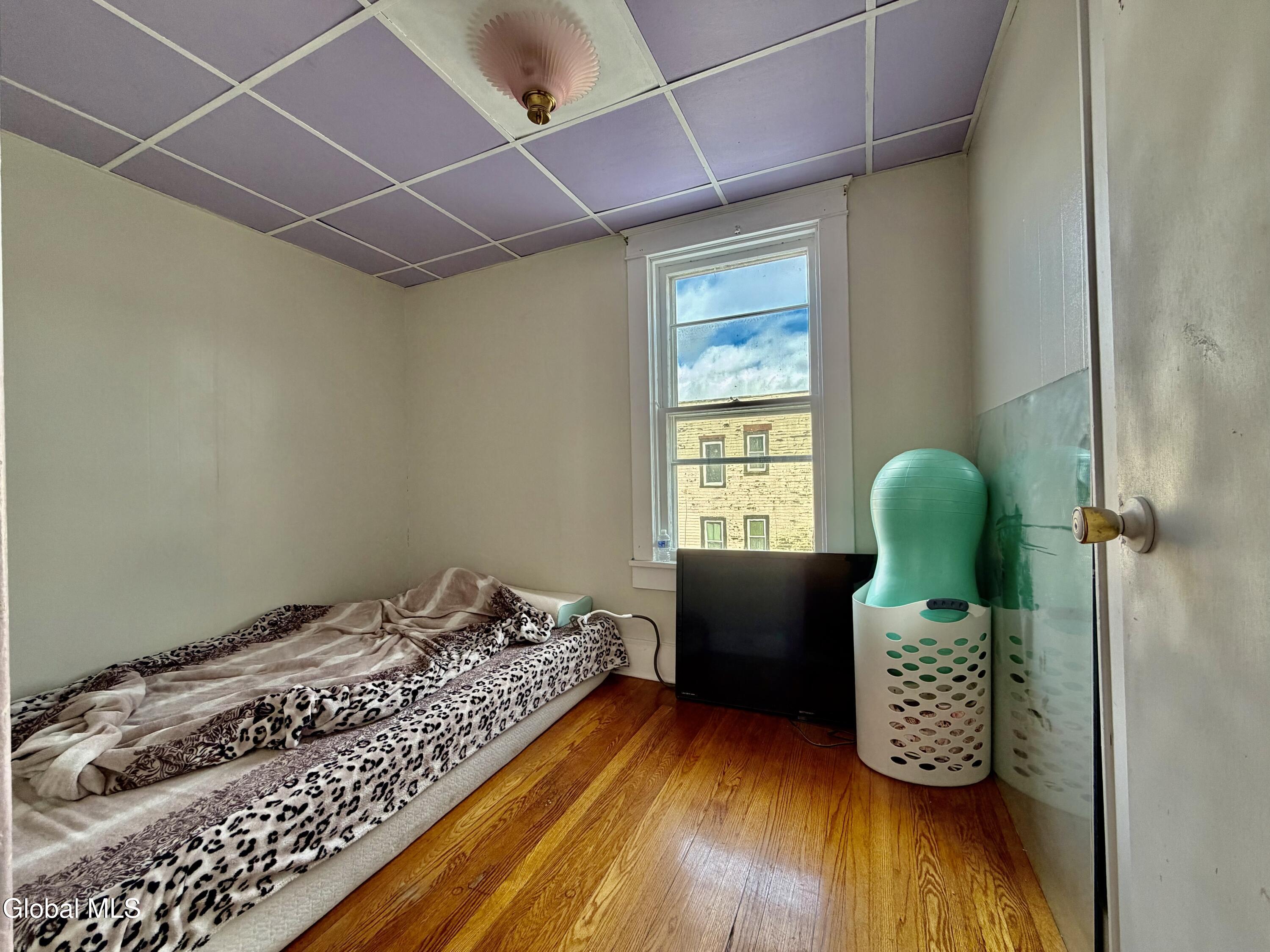 327 5th Avenue Troy, NY 12182 - Photo 22 of 25 11