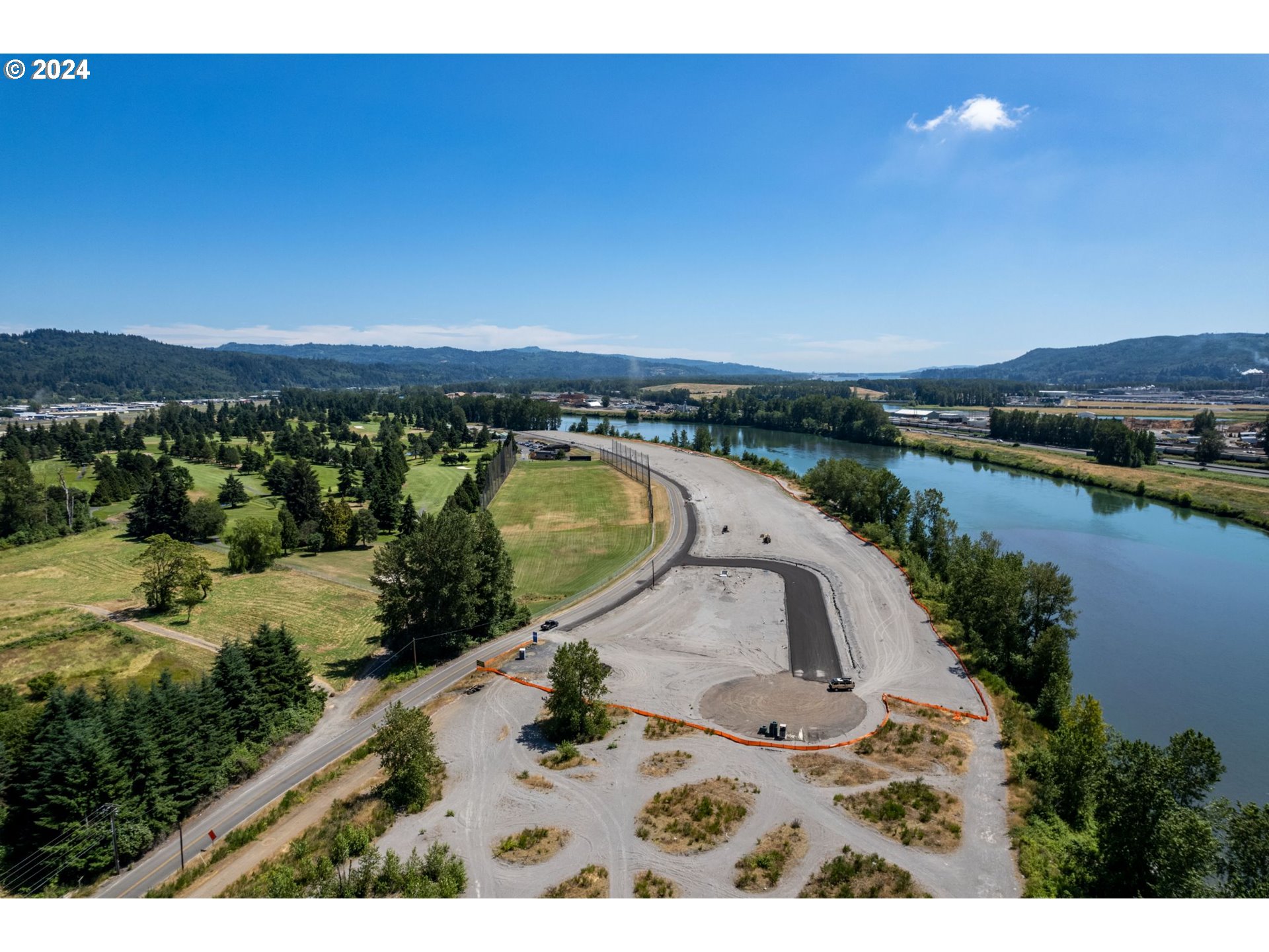 2182 South River Road Kelso, WA 98626 - Photo 3 of 14 Gallery Image 3