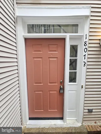 $2,500 | 18073 Royal Bonnet Circle, Gaithersburg, MD 20886