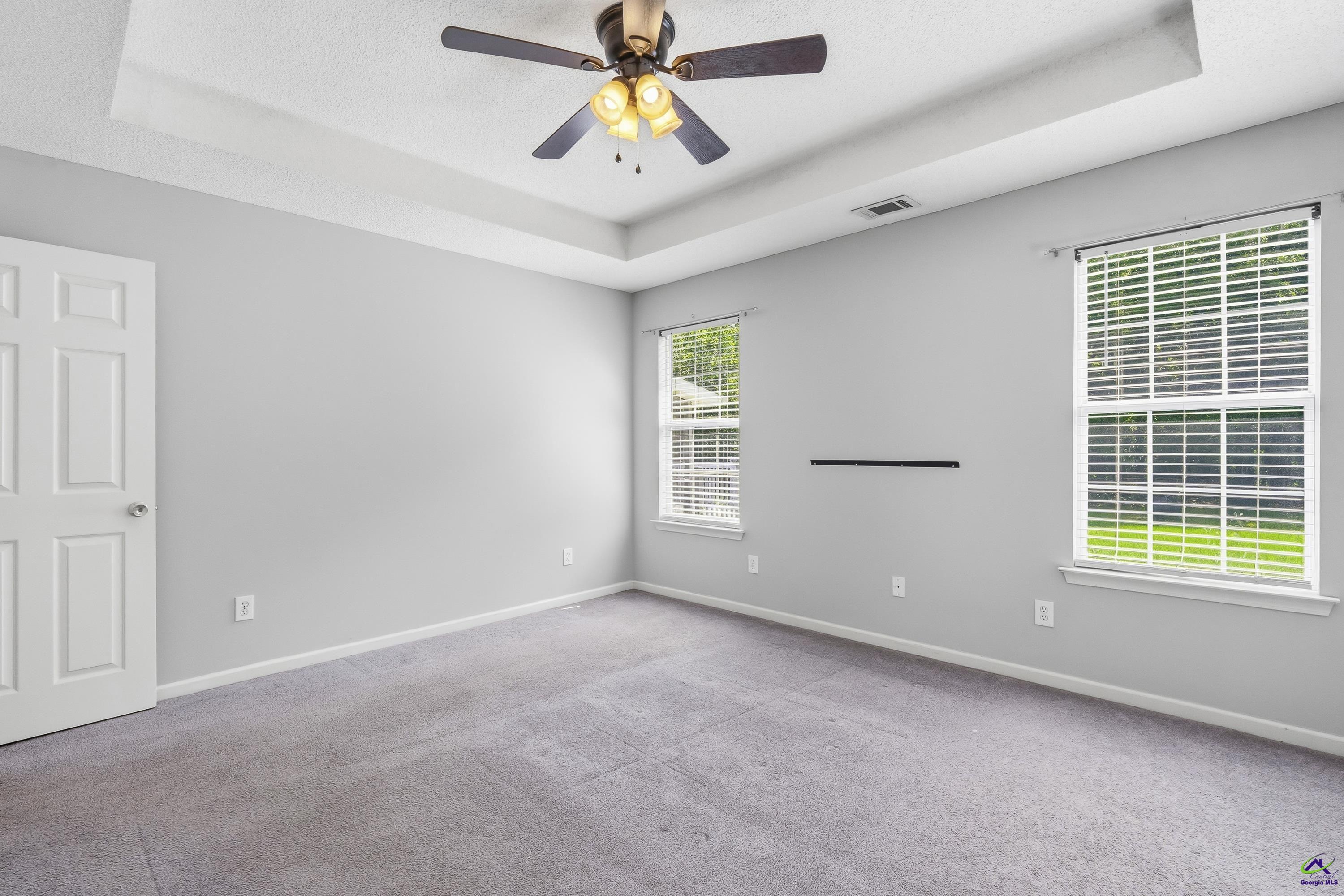 23 Breeze Point Byron, GA 31008 - Photo 15 of 38 a view of an empty room with a window