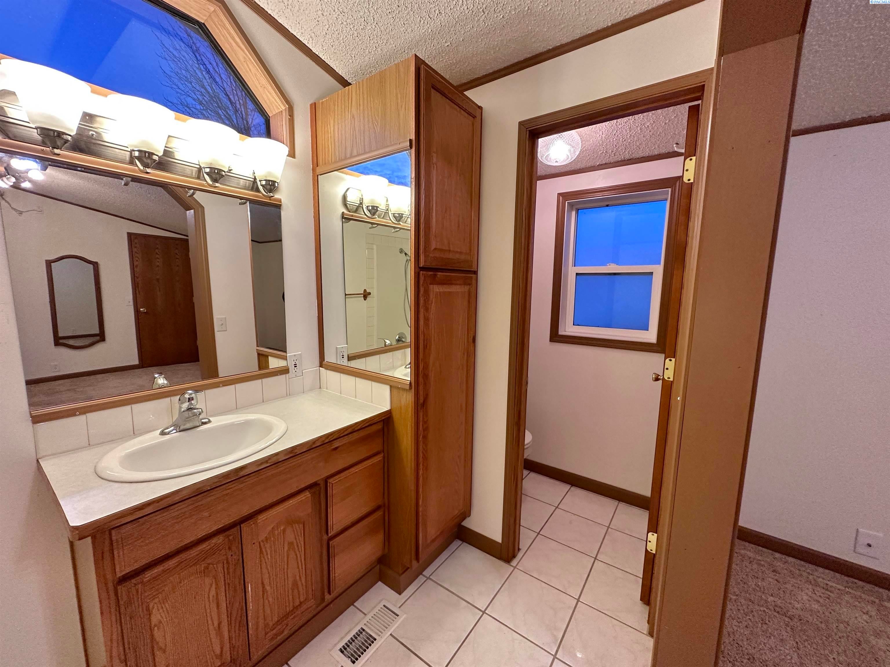 2652 Pullman Albion Road, Unit A4 Pullman, WA 99163 - Photo 11 of 17 Gallery Image 11