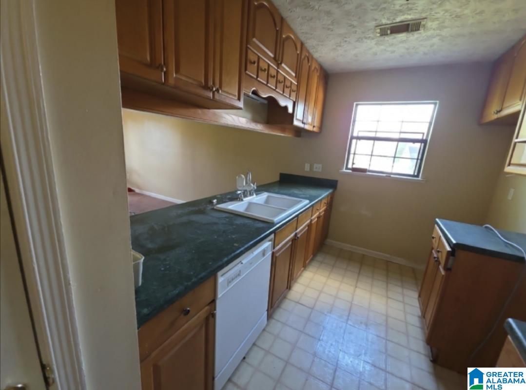 346 Kahn Street Montgomery, AL 36104 - Photo 5 of 23