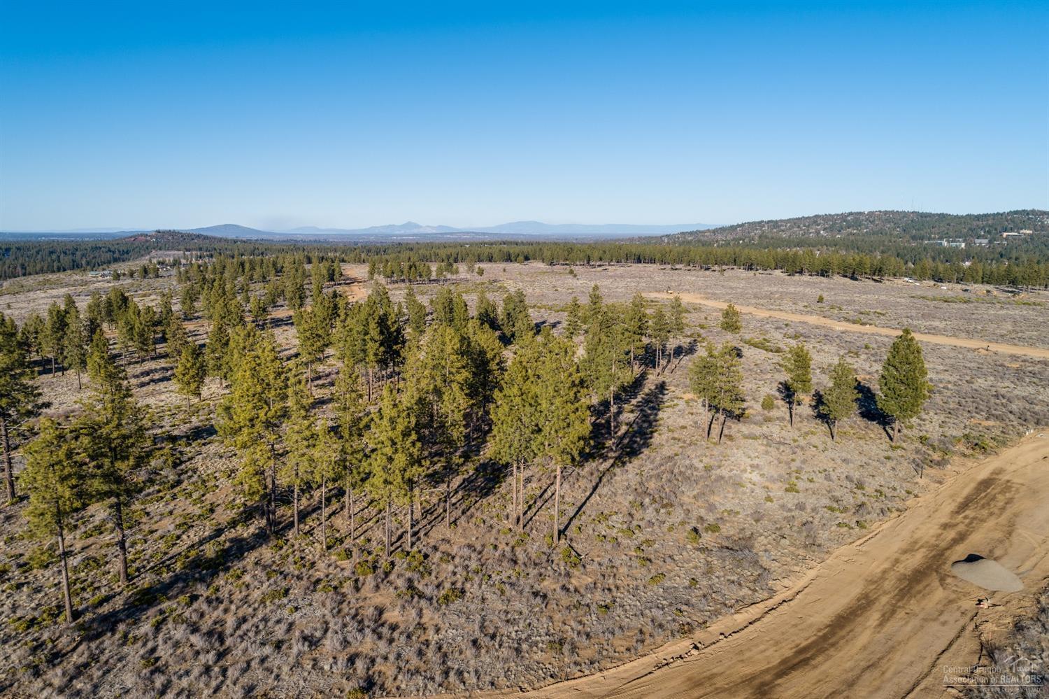 62365 Huntsman Loop Bend Bend, OR 97703 - Photo 22 of 25 Additional Photo