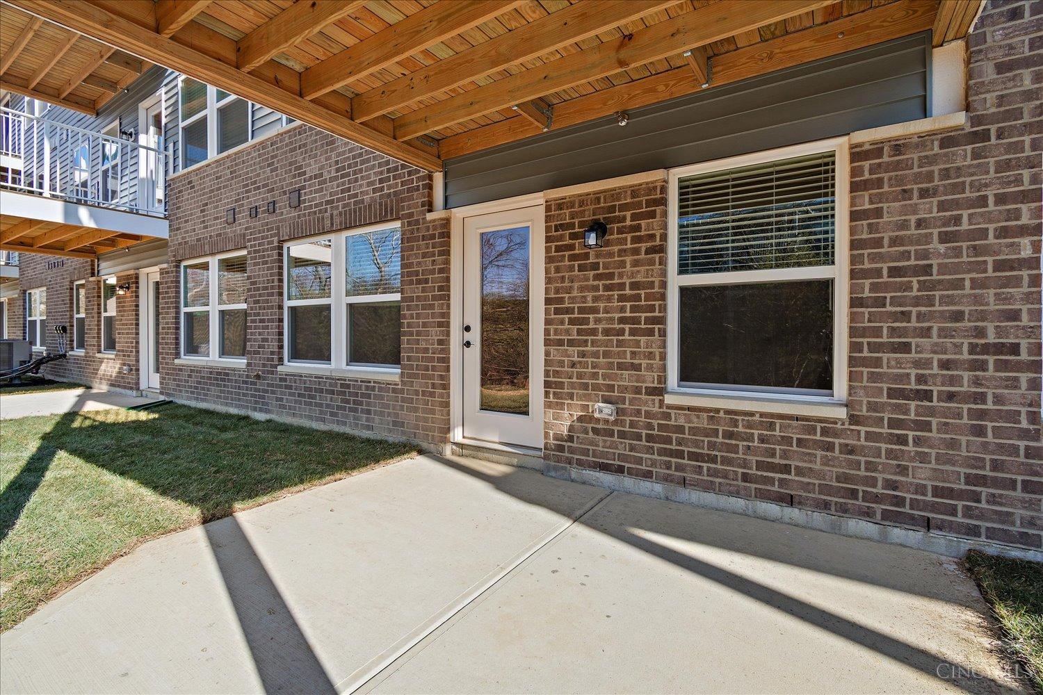 683 Tradition Ridge Cincinnati, OH 45245 - Photo 26 of 31 Gallery Image 26