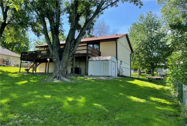 $227,000 | 411 Lisa Lane, Maryville, MO 64468