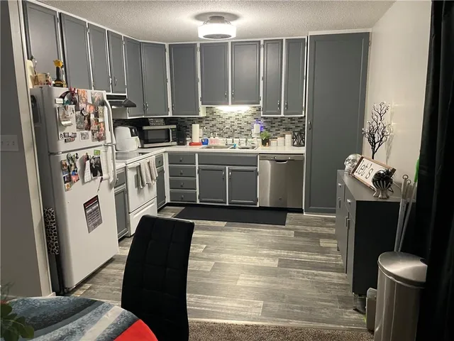 $227,000 | 411 Lisa Lane, Maryville, MO 64468