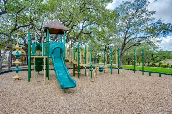 $179,900 | 328 Valley Lodge, New Braunfels, TX 78132