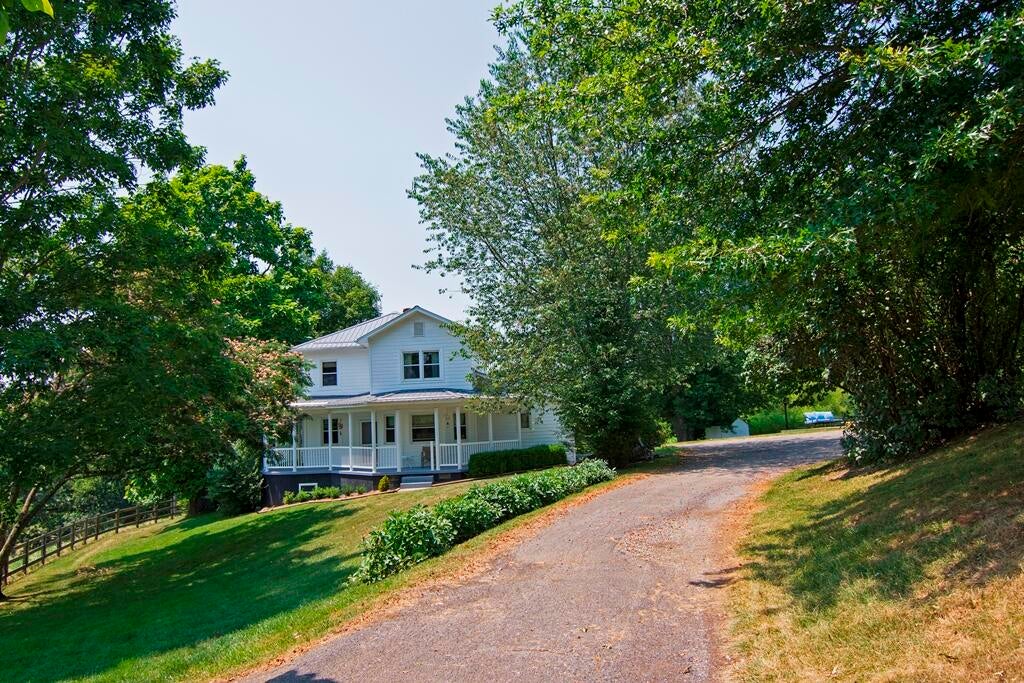35 Co Route Forest Hill, WV 24935 - Photo 91 of 151 Gallery Image 91