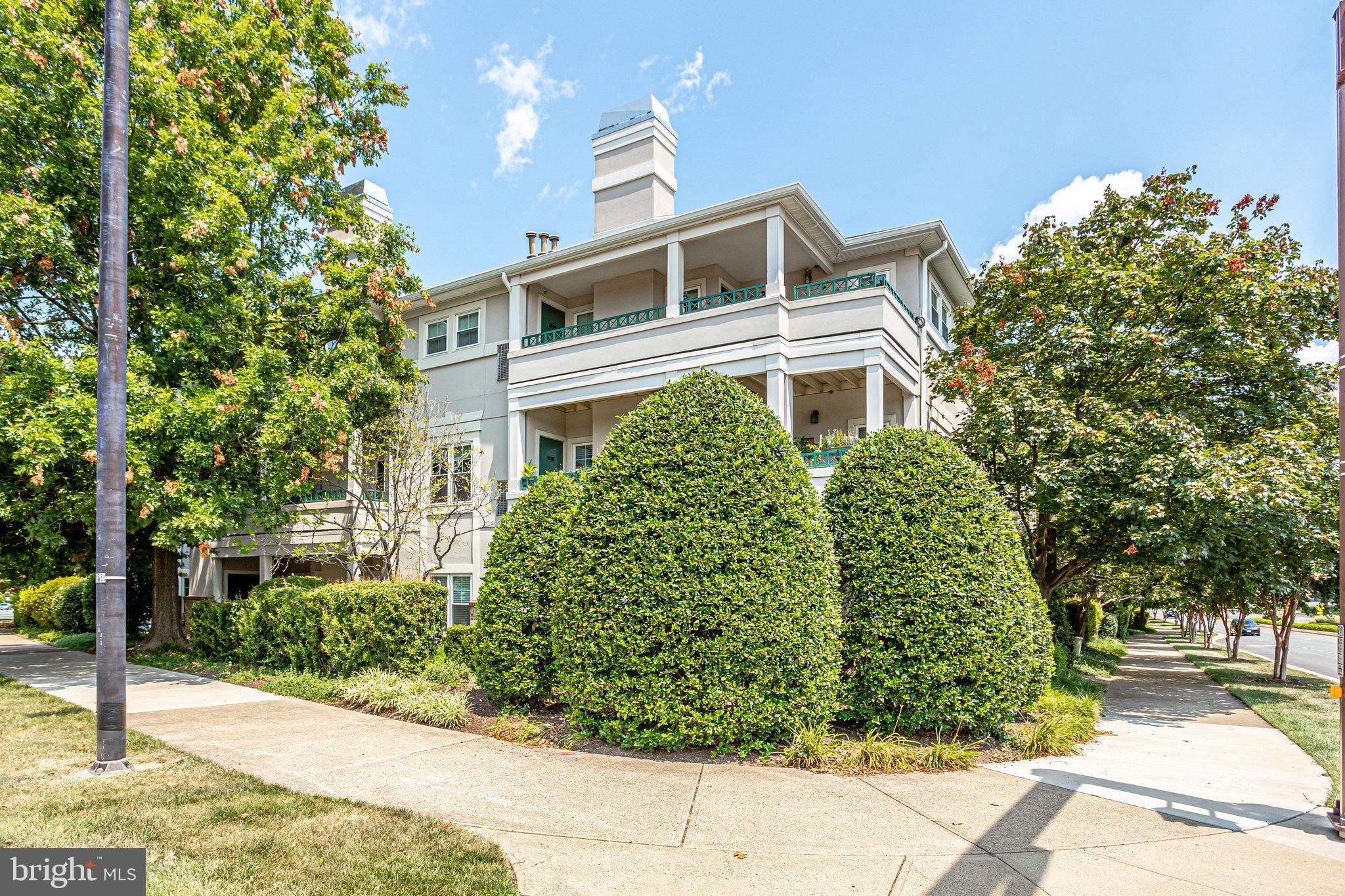 12013 Taliesin Place, Unit 31 Reston, VA 20190 - Photo 11 of 79