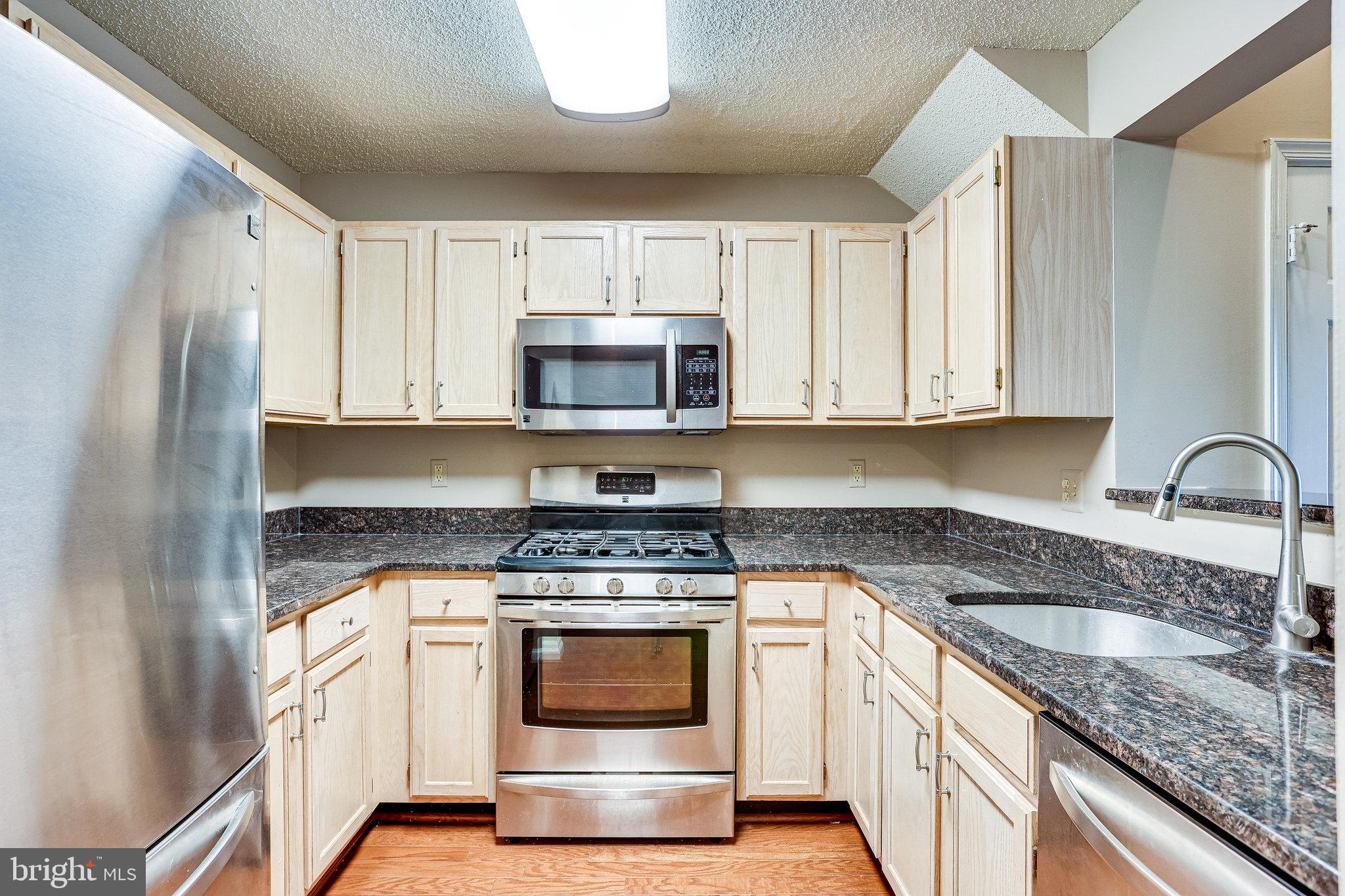 12013 Taliesin Place, Unit 31 Reston, VA 20190 - Photo 22 of 79