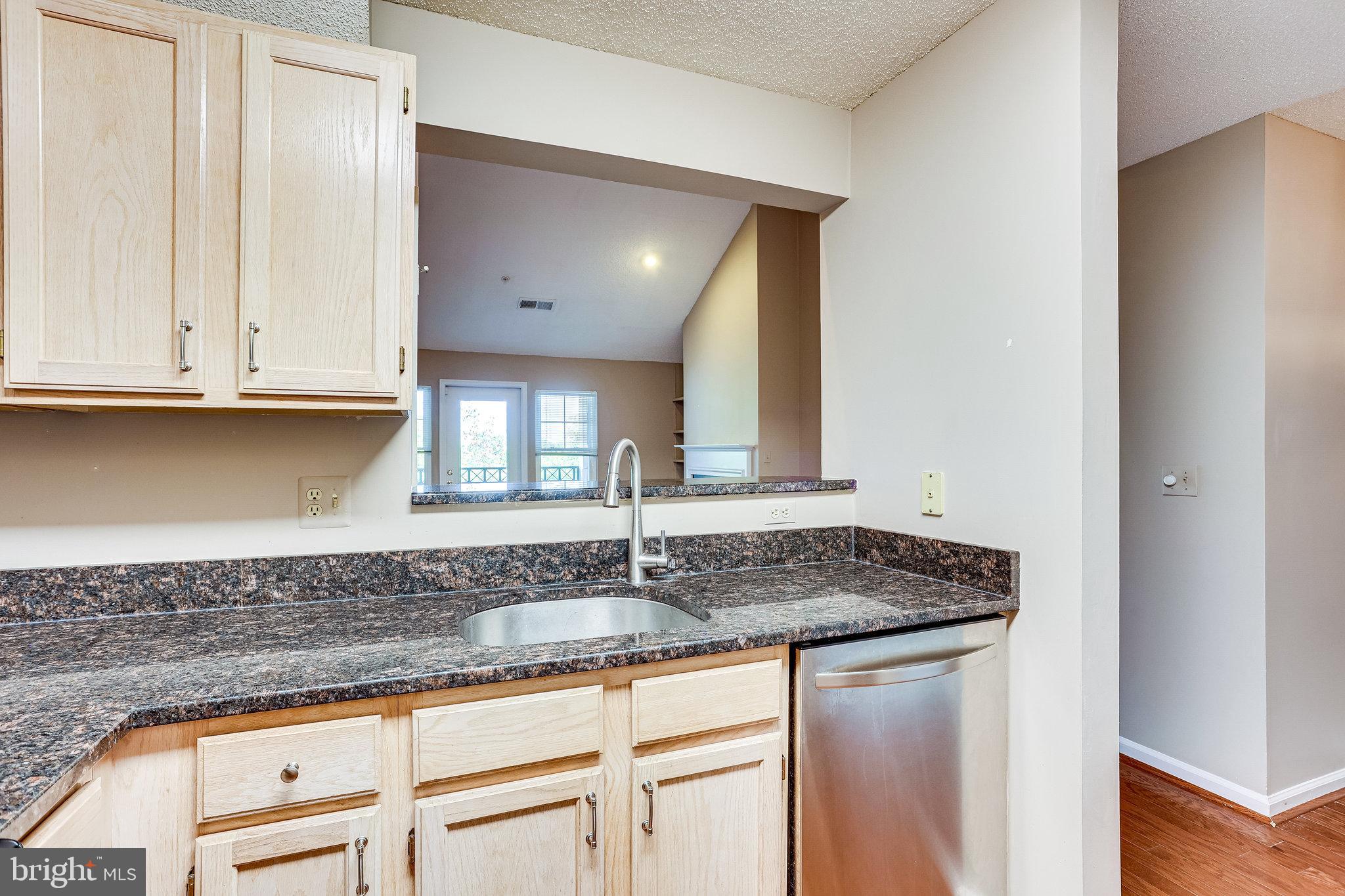 12013 Taliesin Place, Unit 31 Reston, VA 20190 - Photo 24 of 79
