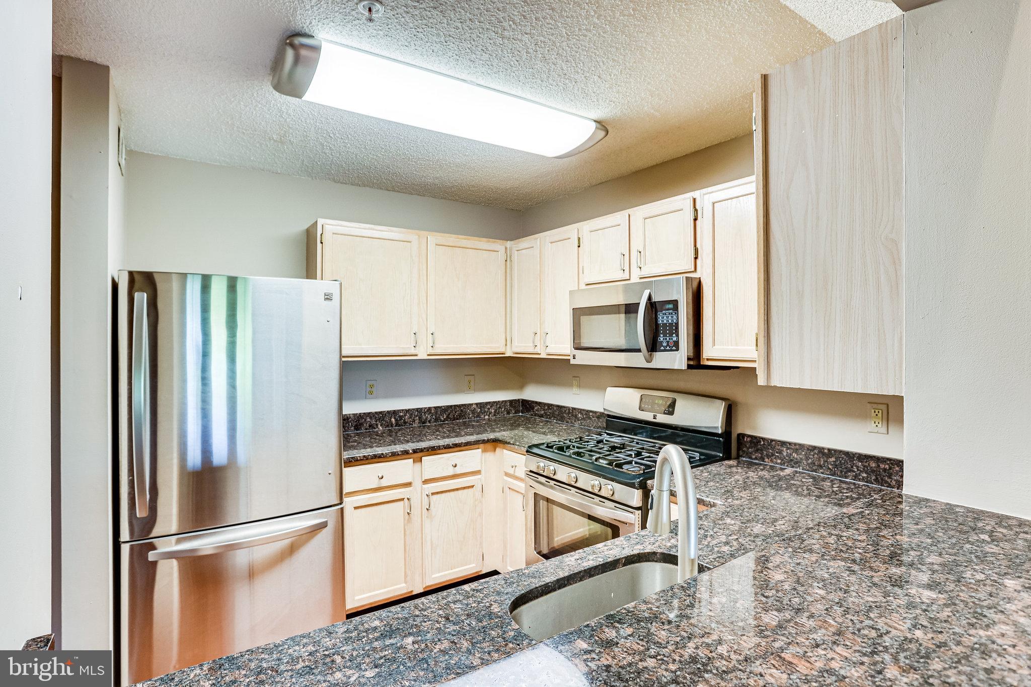 12013 Taliesin Place, Unit 31 Reston, VA 20190 - Photo 26 of 79