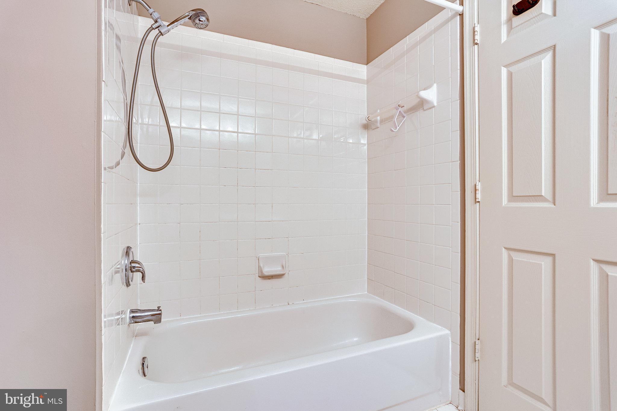 12013 Taliesin Place, Unit 31 Reston, VA 20190 - Photo 37 of 79