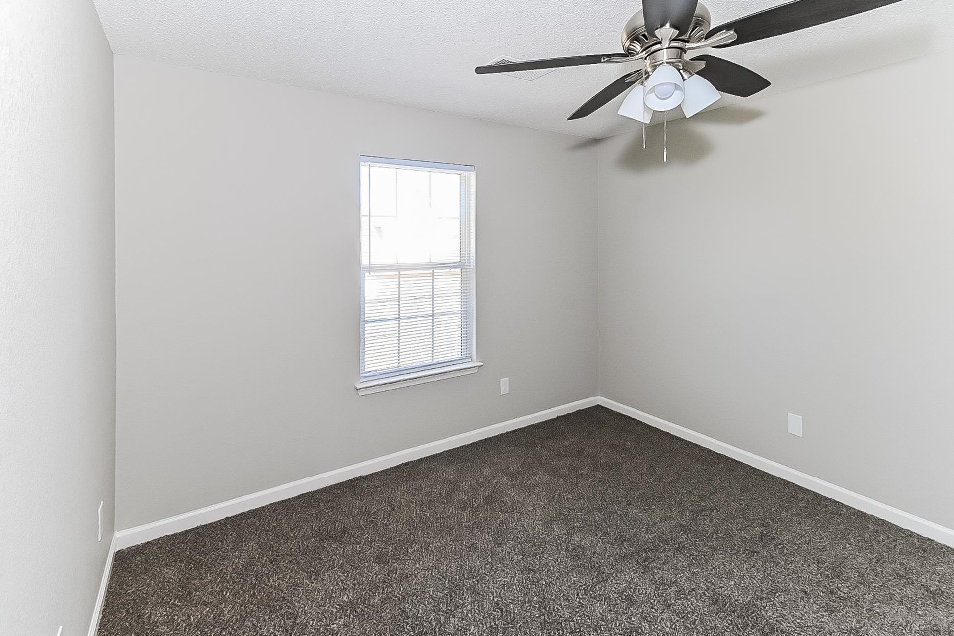 4891 Top Notch Loop Memphis, TN 38125 - Photo 12 of 17