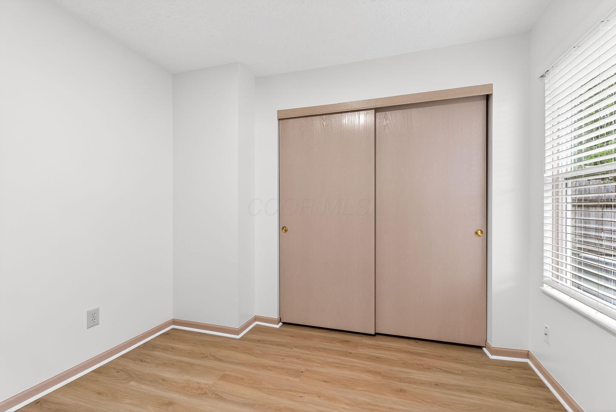 2064 Waymont Road Columbus, OH 43229 - Photo 23 of 31 2064 Waymont Rd (Interior)-21