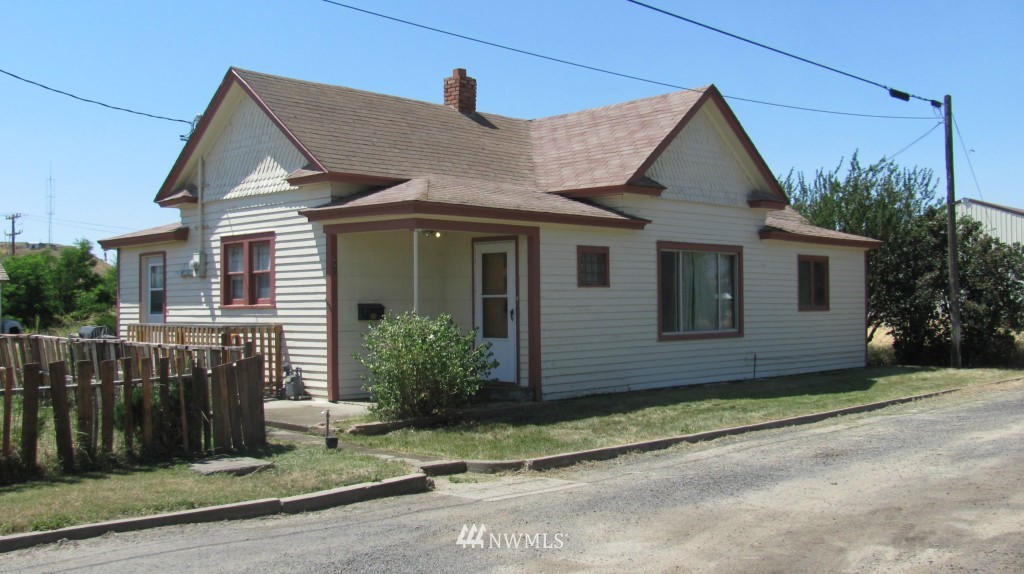 607 North Washington Street Ritzville, WA 99169 - Photo 1 of 4 Gallery Image 1